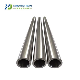 Buis van titaniumlegering